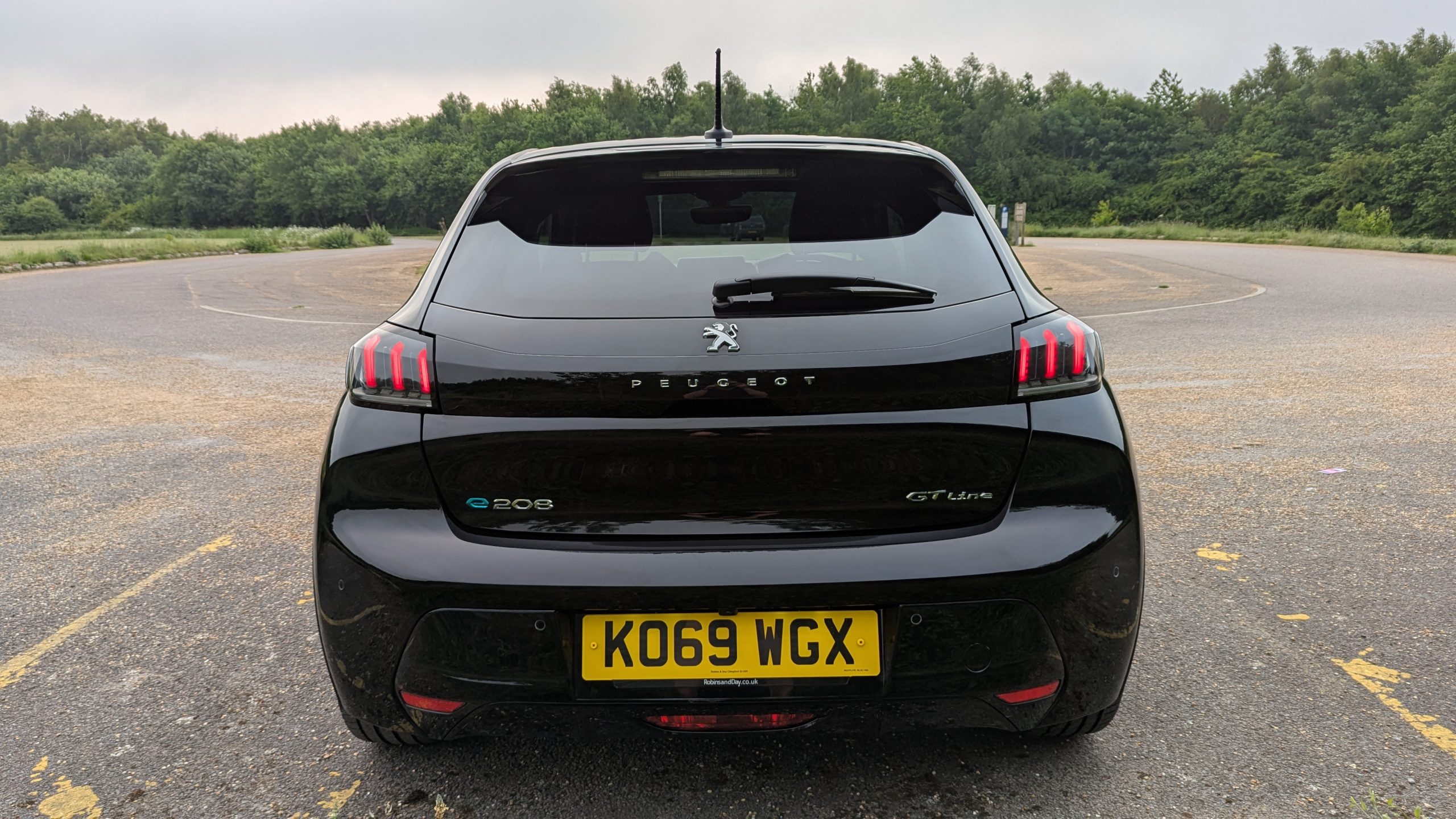 2020 Peugeot E-208 50kWh GT Line - Thumbnail 3