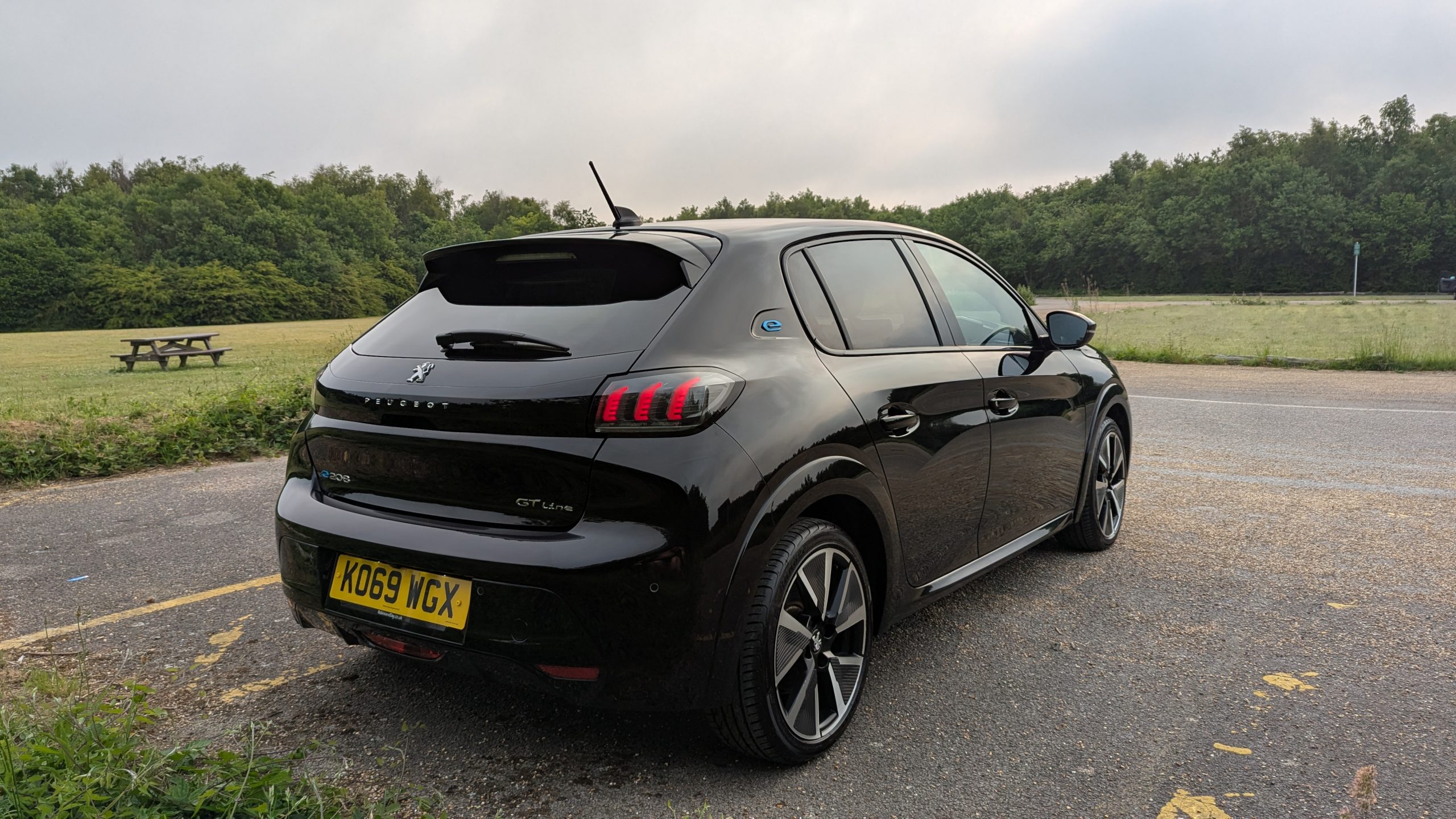 2020 Peugeot E-208 50kWh GT Line - Thumbnail 4