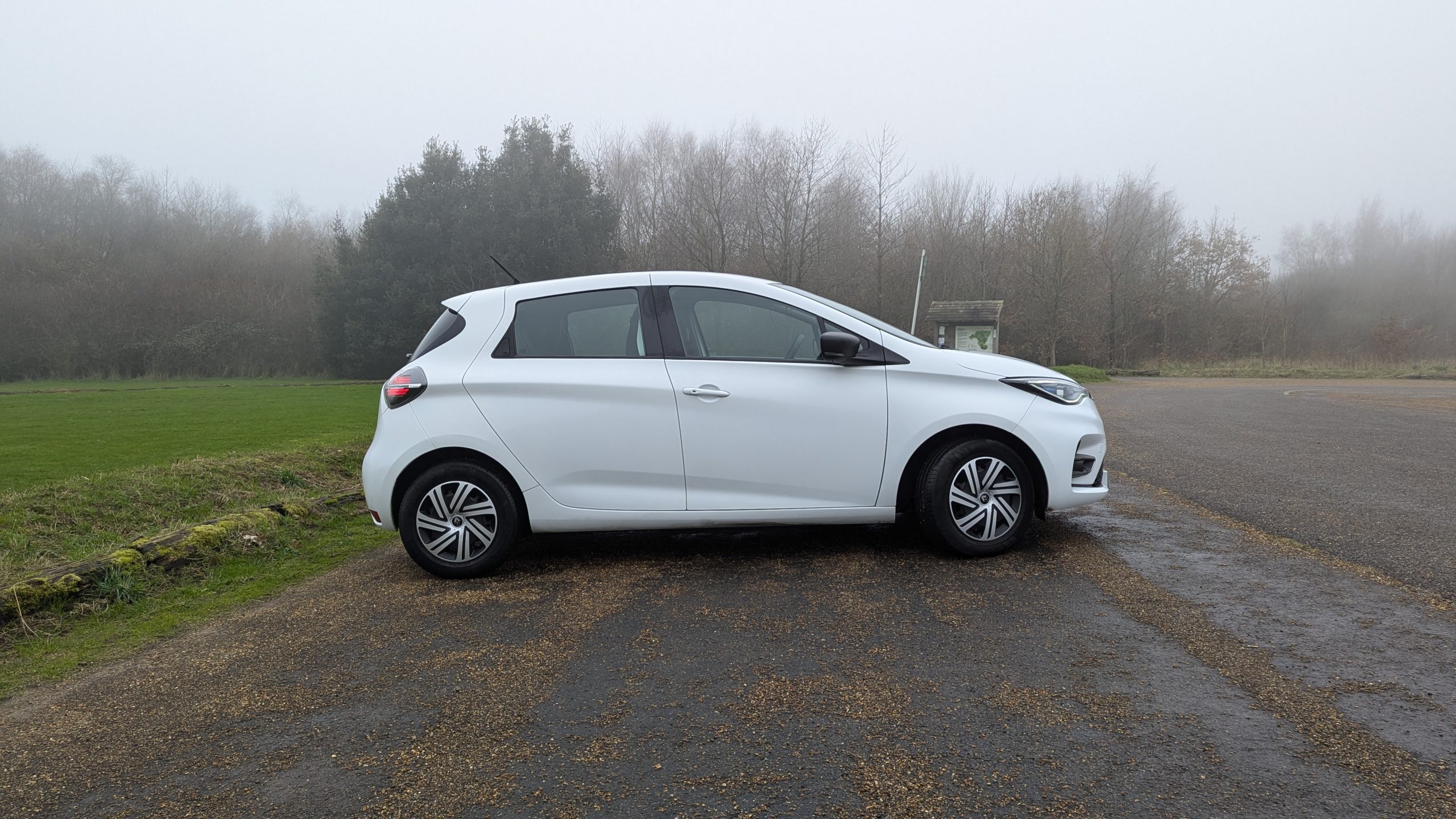 2020 Renault Zoe i PLAY ZE 50 - Thumbnail 2