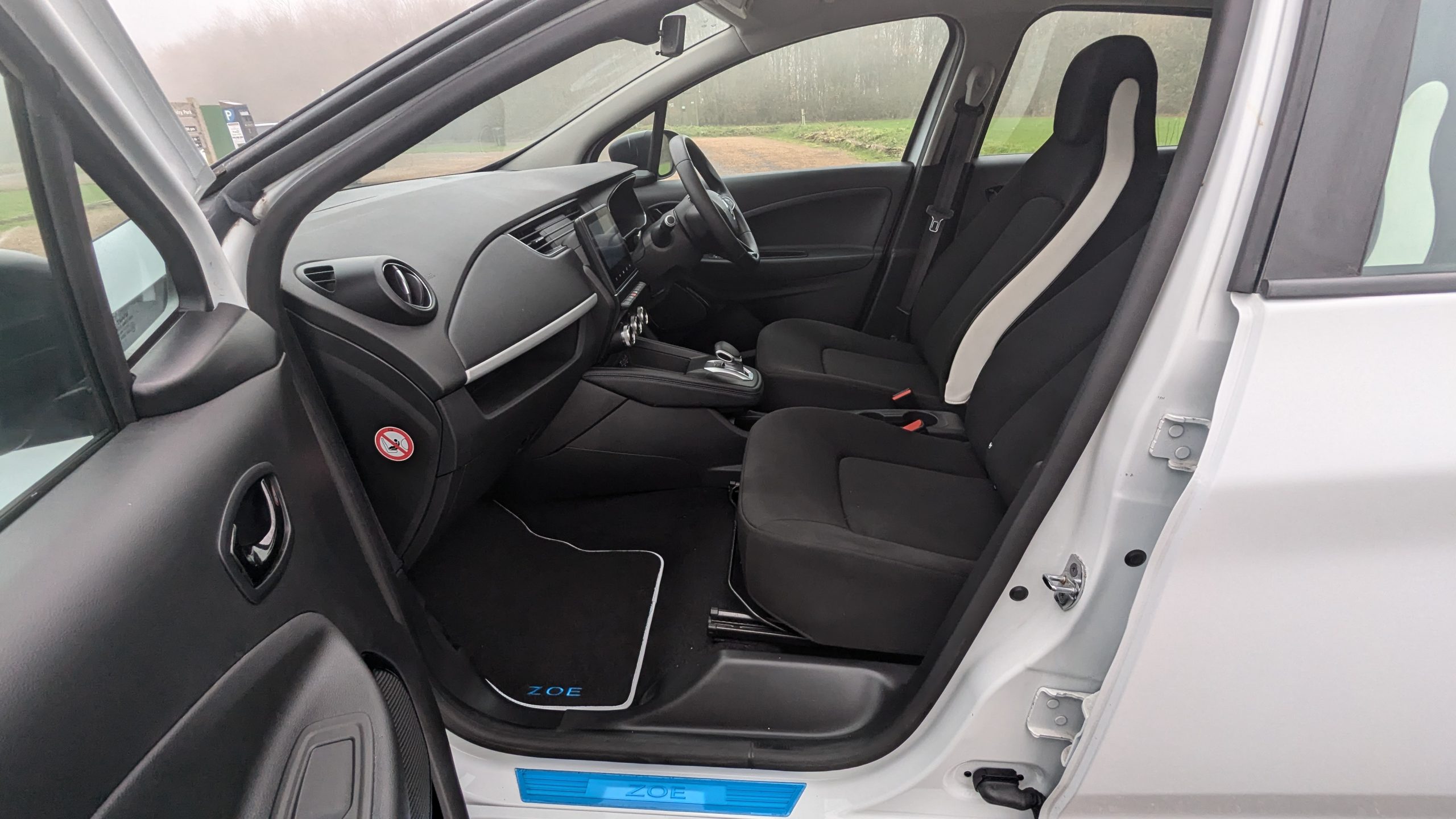 2020 Renault Zoe i PLAY ZE 50 - Thumbnail 4